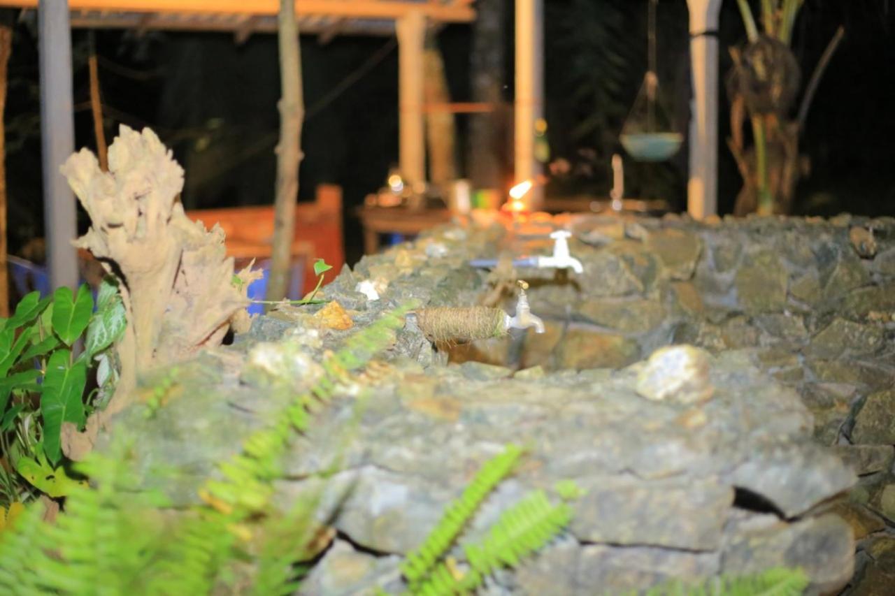 A Pousada Hidden Well Hiriketiya Dikwella Exterior foto